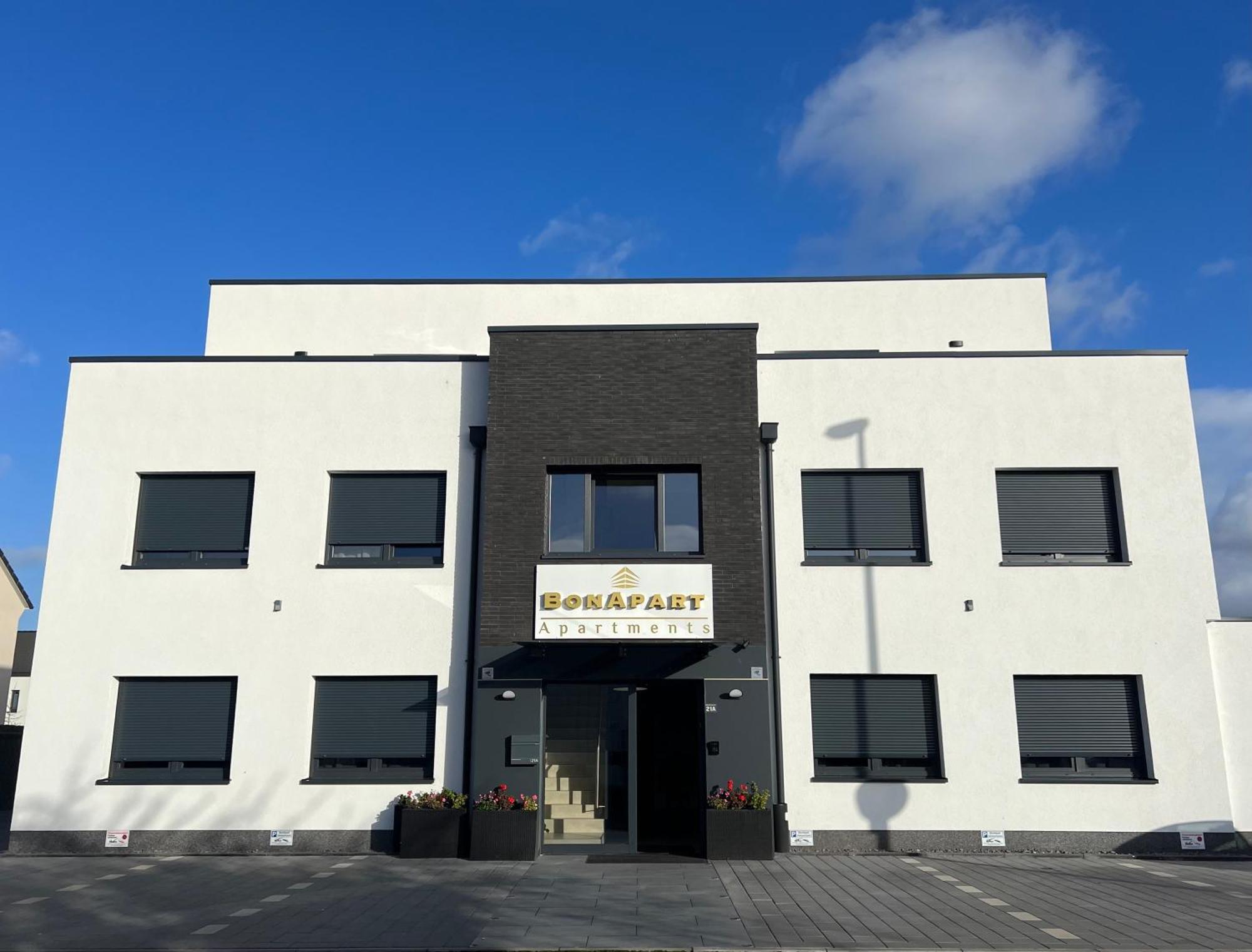 Bonapart Bedburg Luaran gambar
